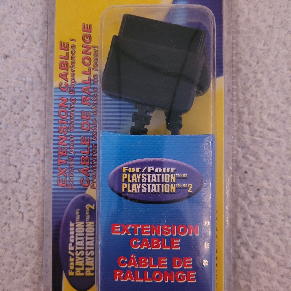 Sony PlayStation 1 & 2 Controller Extension Cable. (Black) (6 Ft)